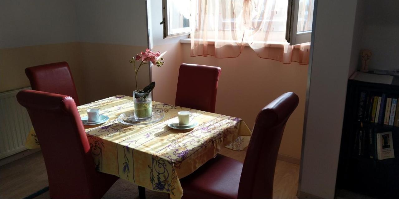 Haus Kiko Apartment Velden am Woerthersee Luaran gambar